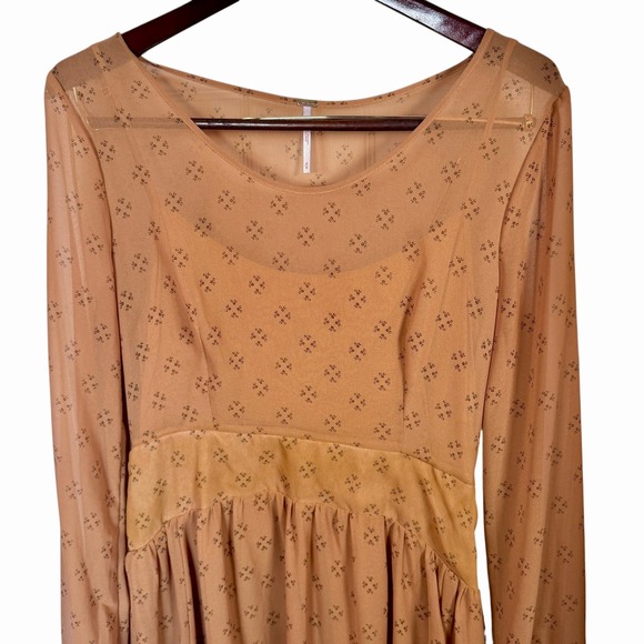 Free People Tan Patterned Mini Dress-NWOT EXCELLENT LIKE NEW - Picture 3 of 11